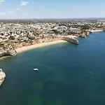 Casa Praia, Vista Mar, Piscina E Terraco * Porches (Algarve)